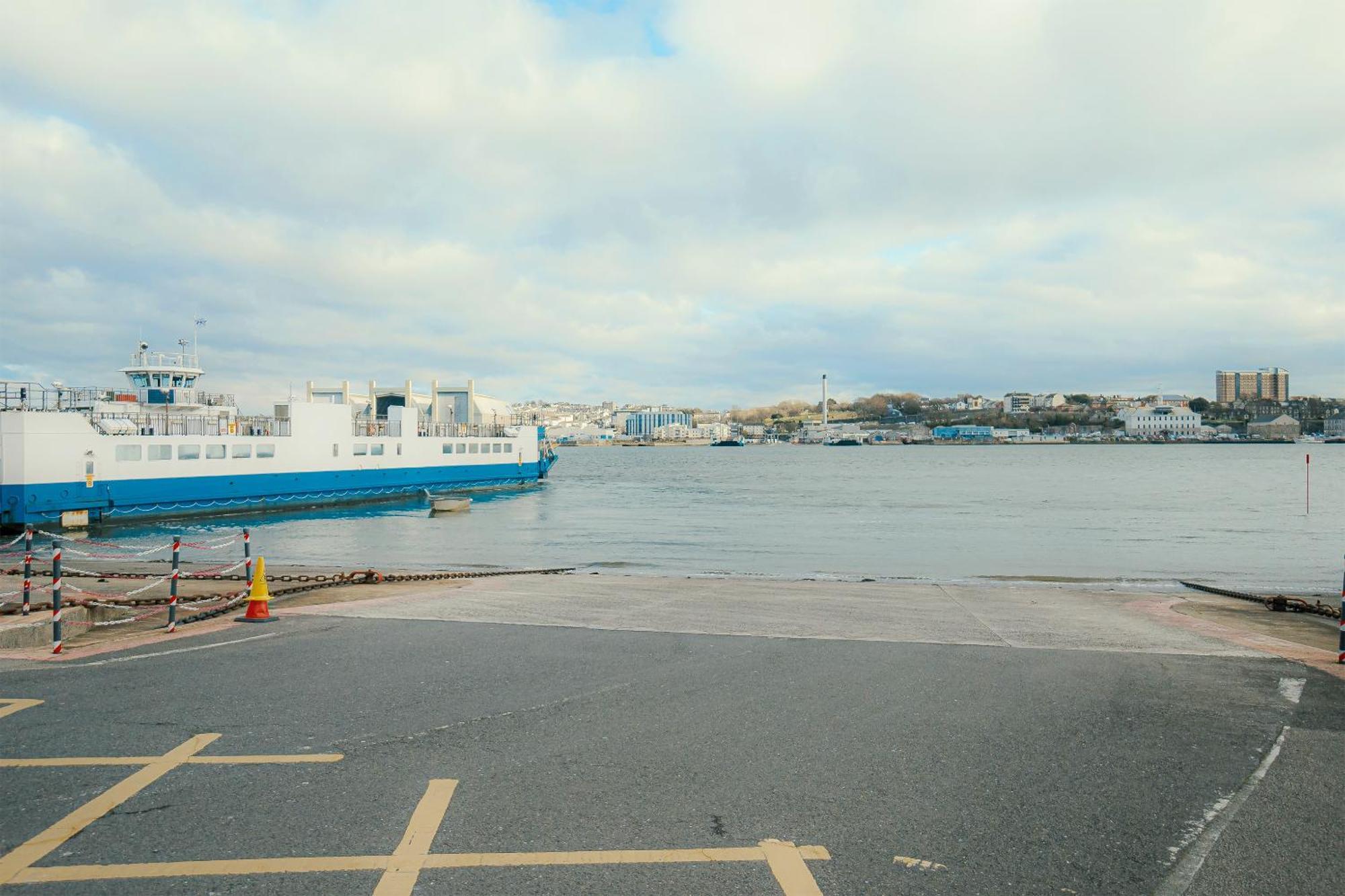 Pod - Free Parking * Torpoint